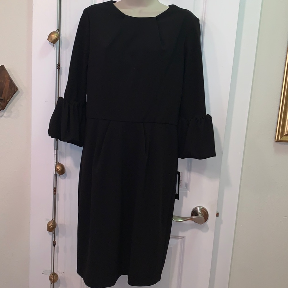 Betsy & Adam 3/4 ruffled sleeve black dress